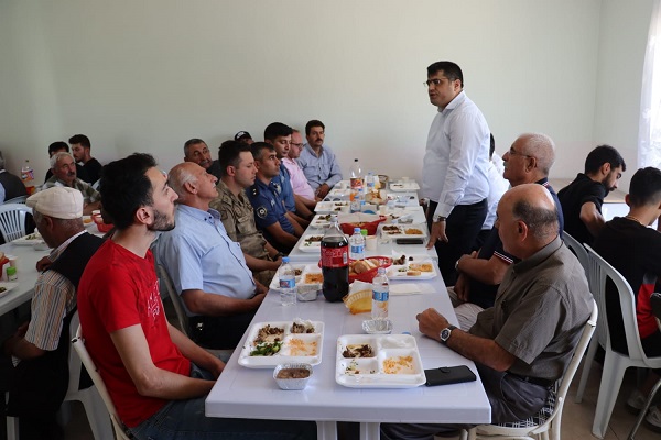 Kaymakamımız Cafer KAYMAKÇI, Tercan Cemevinde Düzenlenen Yemek Programına Katıldı. 03.08.2023