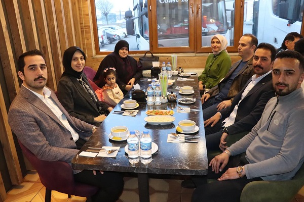 Kaymakamımız Sayın Neslihan KISA DUMAN Şehit Aileleriyle İftar Yemeğinde Bir Araya Geldi.