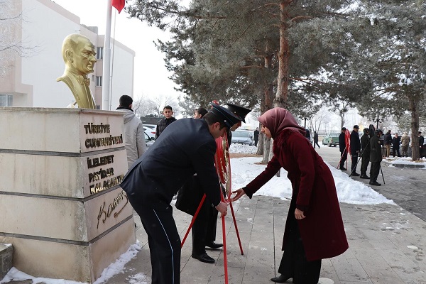 İlçemizin Düşman İşgalinden Kurtuluşunun 107. Yılı Dolayısıyla Çelenk Sunma Töreni Gerçekleştirildi
